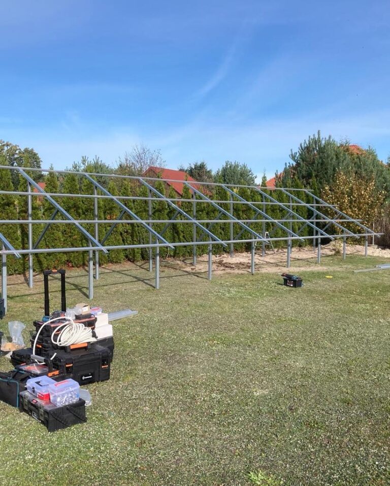 Instalacja fotowoltaiczna wykonana przez Apex Renewables