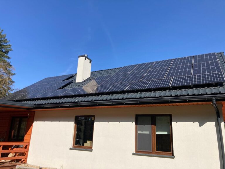 Instalacja fotowoltaiczna wykonana przez Apex Renewables